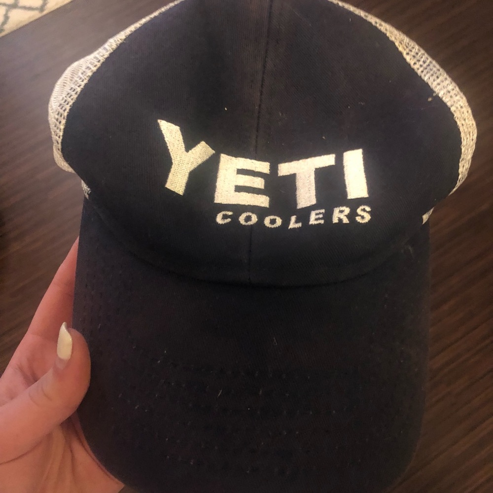Yeti hat blue